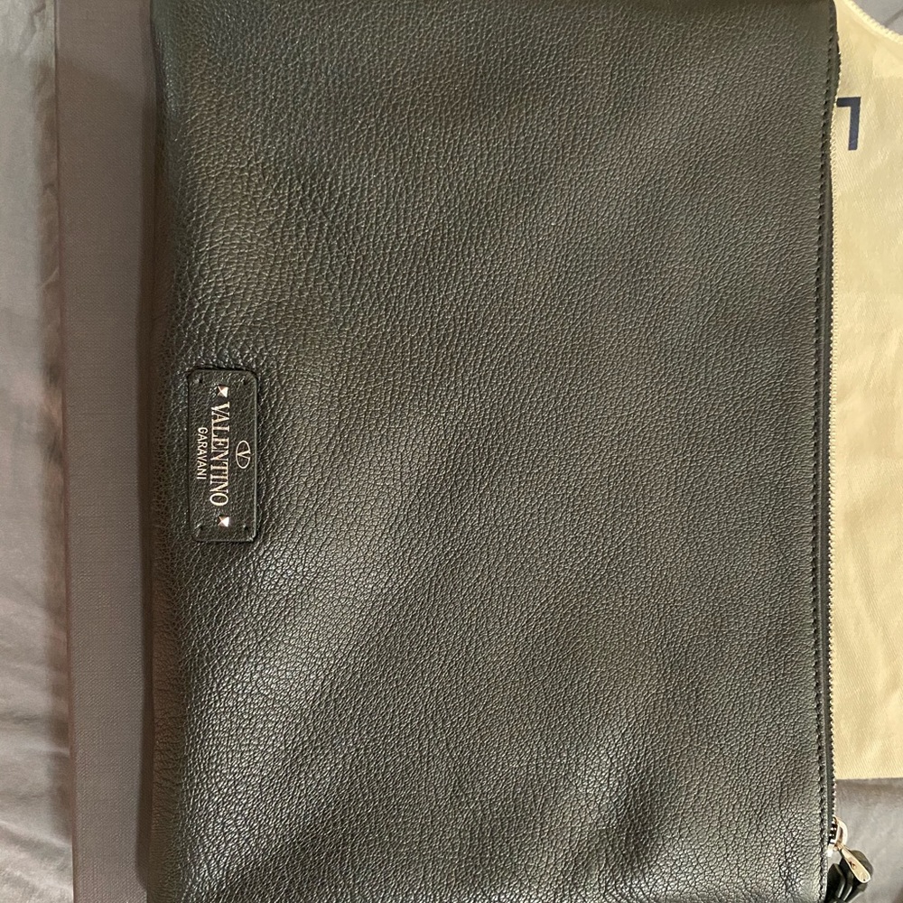 Large Valentino Garavani Leather Pouch Wristlet - Picture 2 of 5